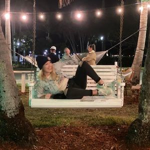 Meet your Posher, Rachel